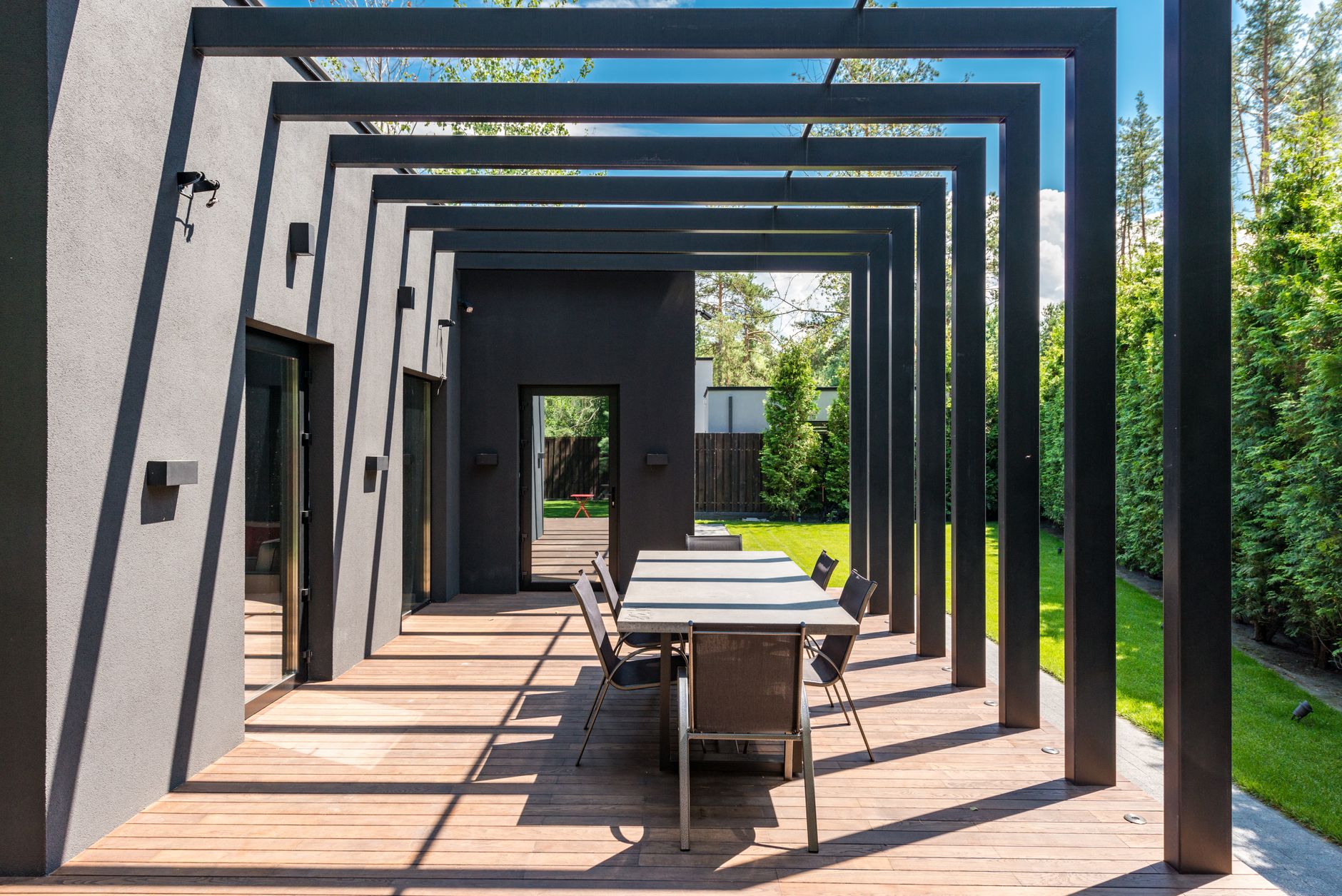 pergola tarasowa 3x4 — Pergola tarasowa 3x4: jak zaplanować wymiar, wysokość i osłonę przeciwsłoneczną w upały